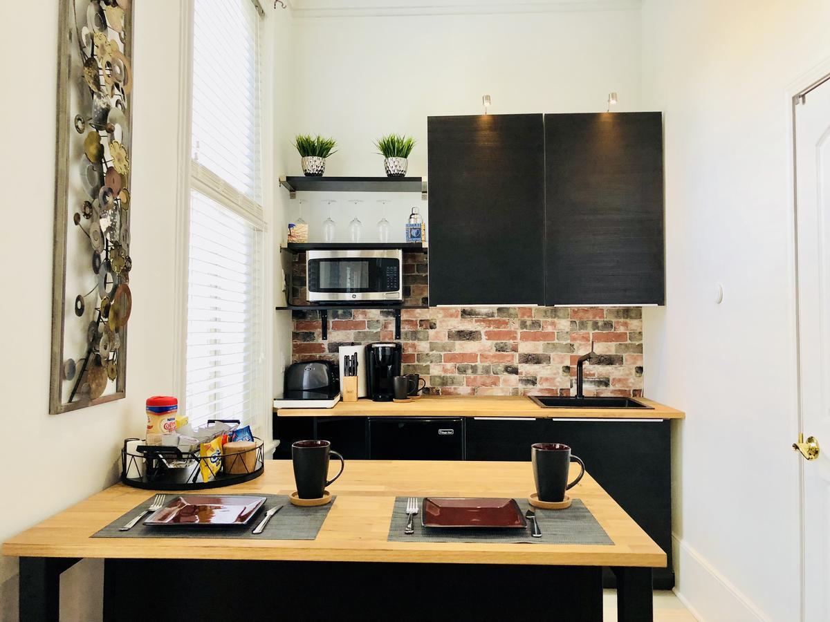 Downtown Shellcrest Apartment Memphis