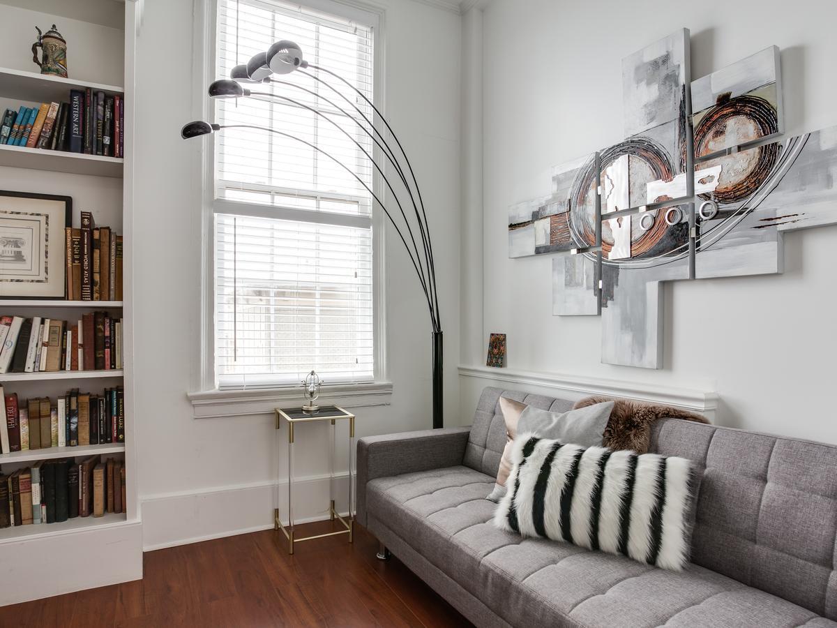 Downtown Shellcrest Apartment Memphis